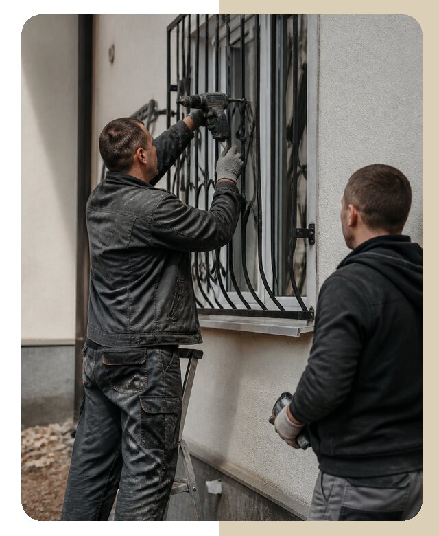 Установка наружных решеток в Печоре от 4989 р. | Дверной